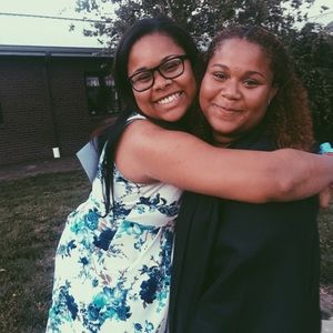 Meet your Posher, Selah